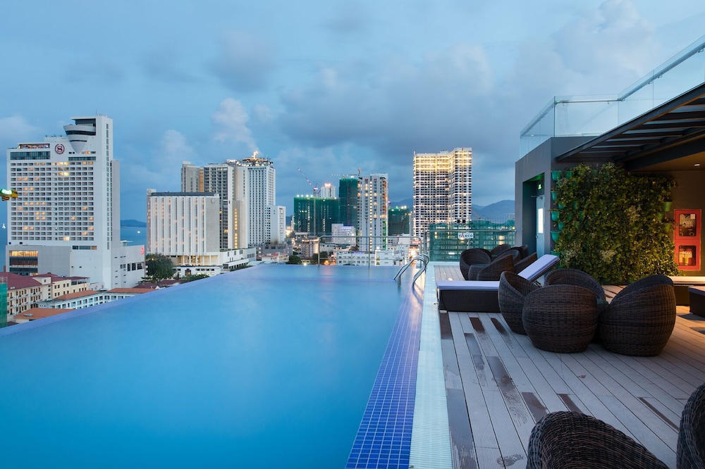 Sao Viet Hotel 30/48