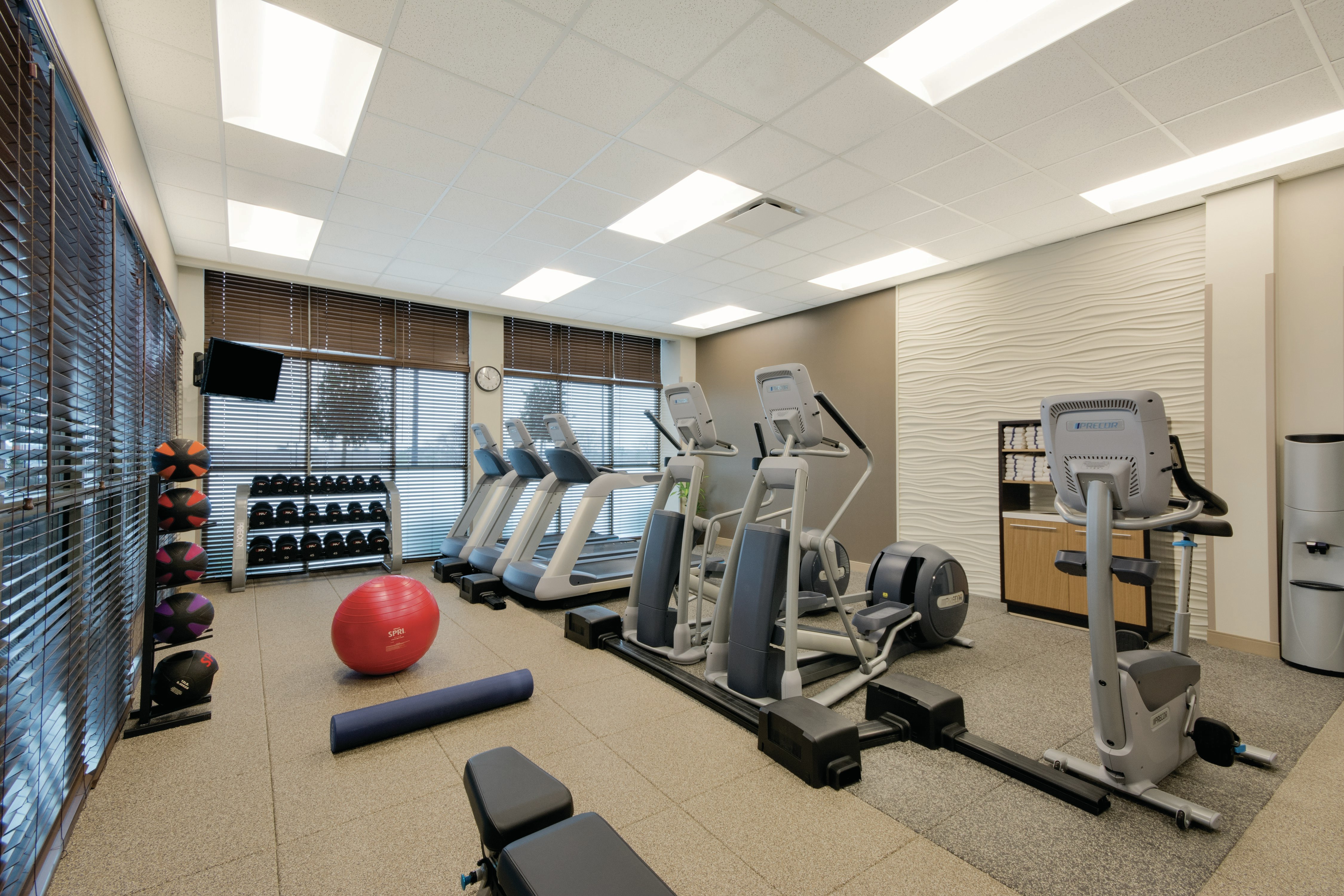 Embassy Suites by Hilton Tuscaloosa Alabama Downtown 42/79