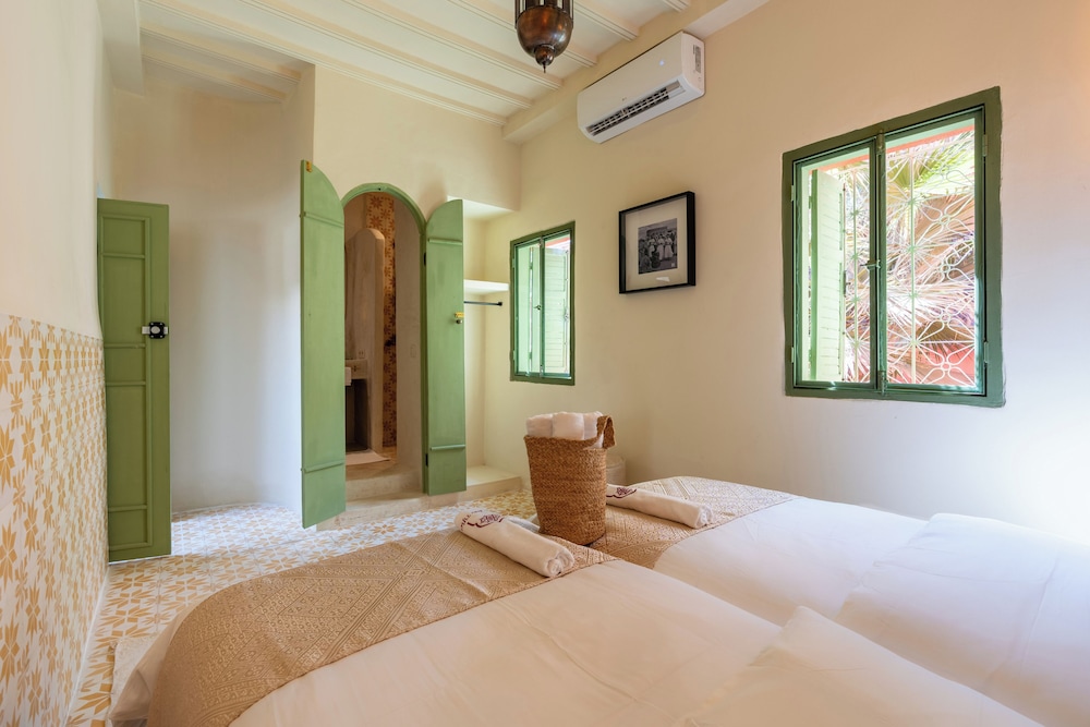 Riad Dar Tiflet 20/50
