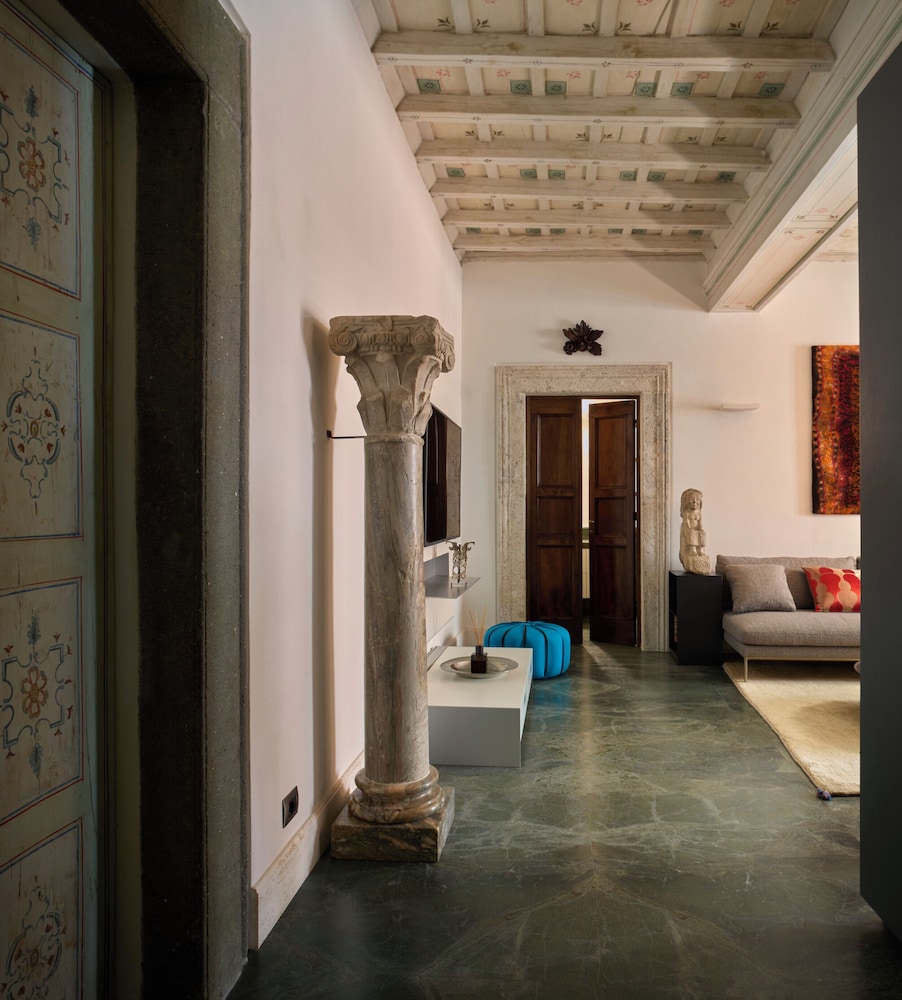 Palazzo delle Pietre Luxury Apartments 28/50