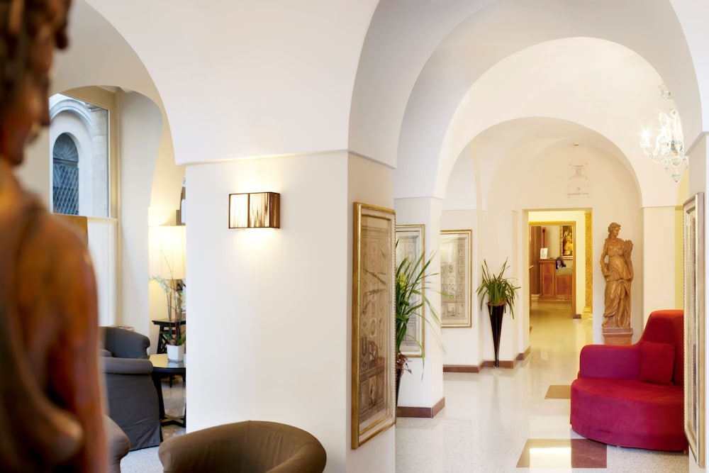 Albergo Santa Chiara Hotel Rome 41/49