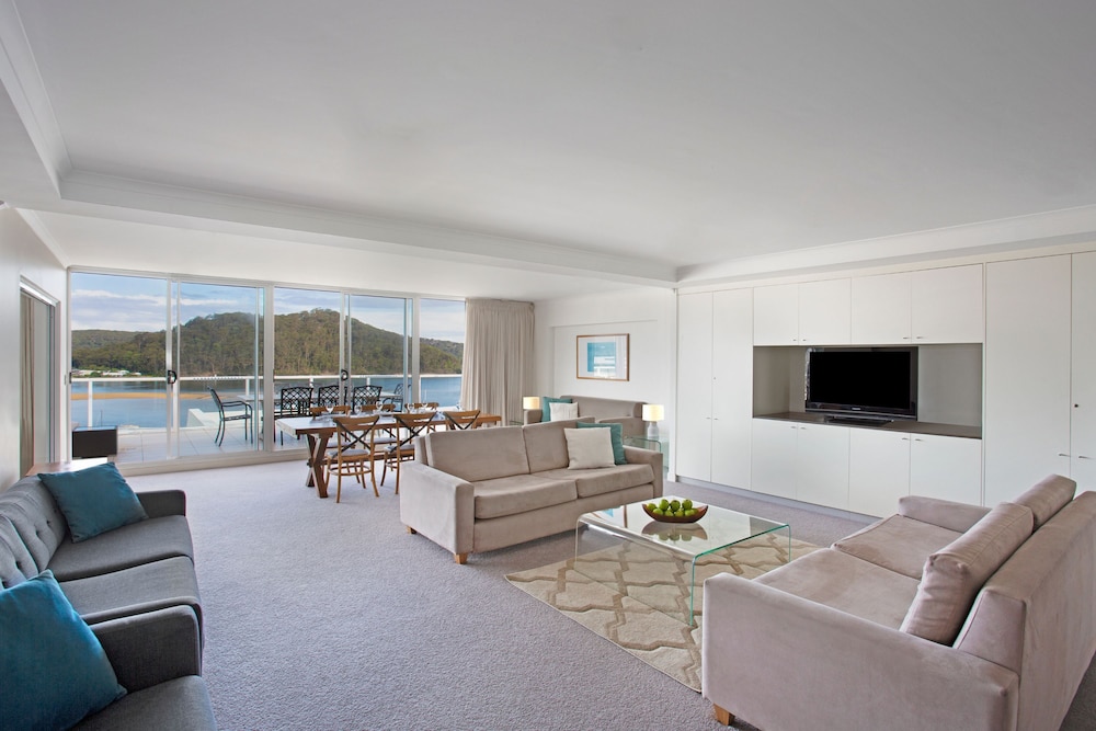 Mantra Ettalong Beach 49/71