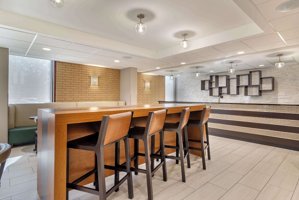 Drury Inn And Suites Atlanta Airport 42/50