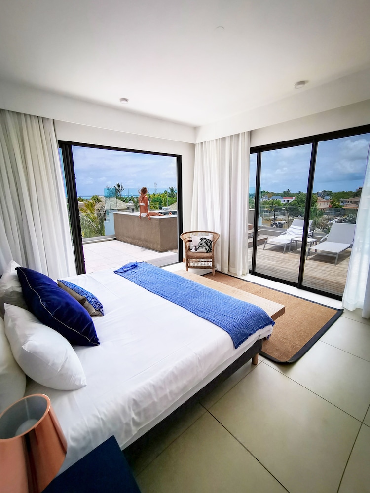 Mythic Suites & Villas by MJ Holidays 21/64