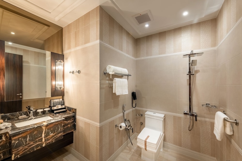 Nivel Hotel 30/30