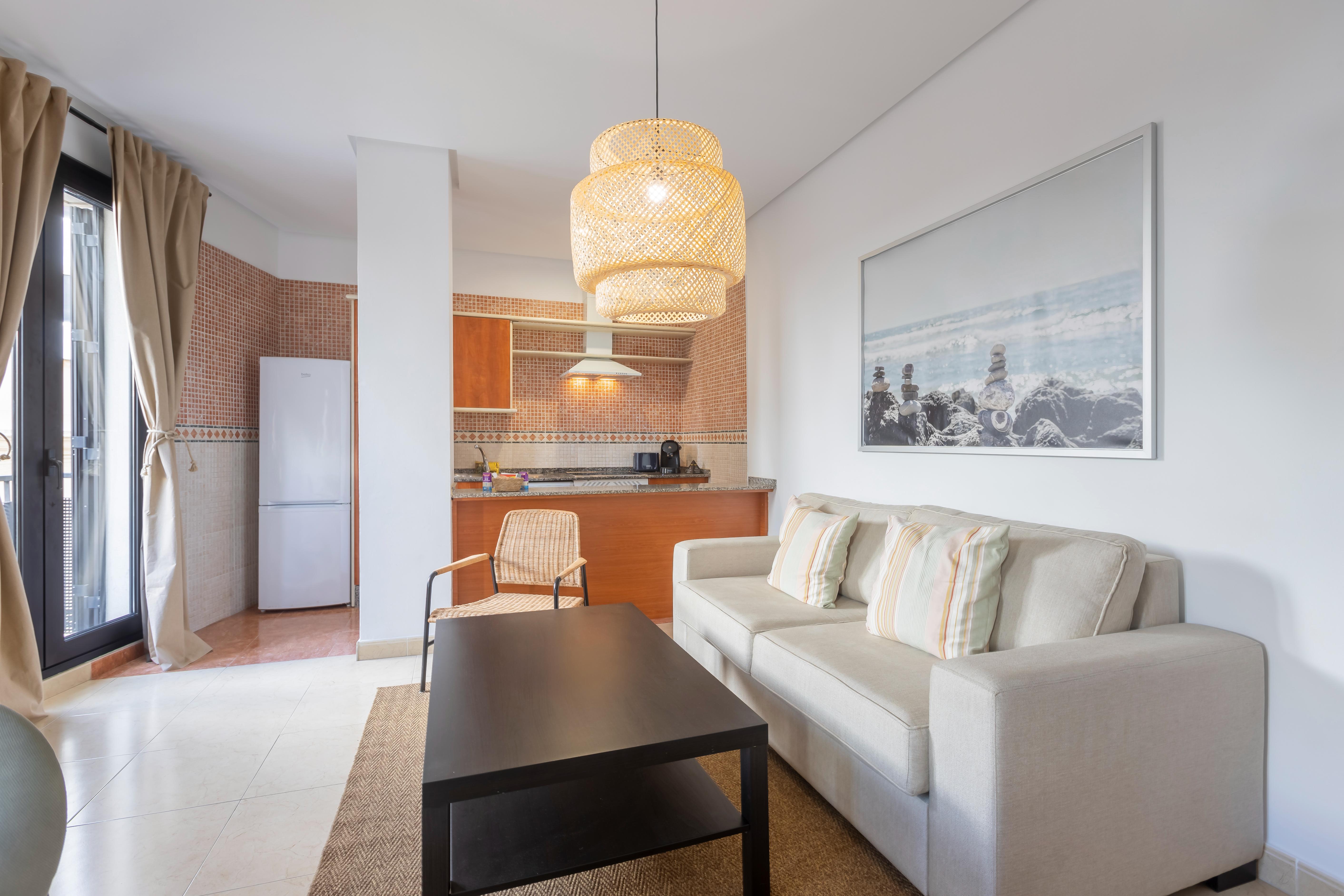 Apt Blueseas Bahia Marina 34/58