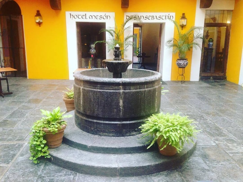 Hotel Meson de San Sebastian 9/50