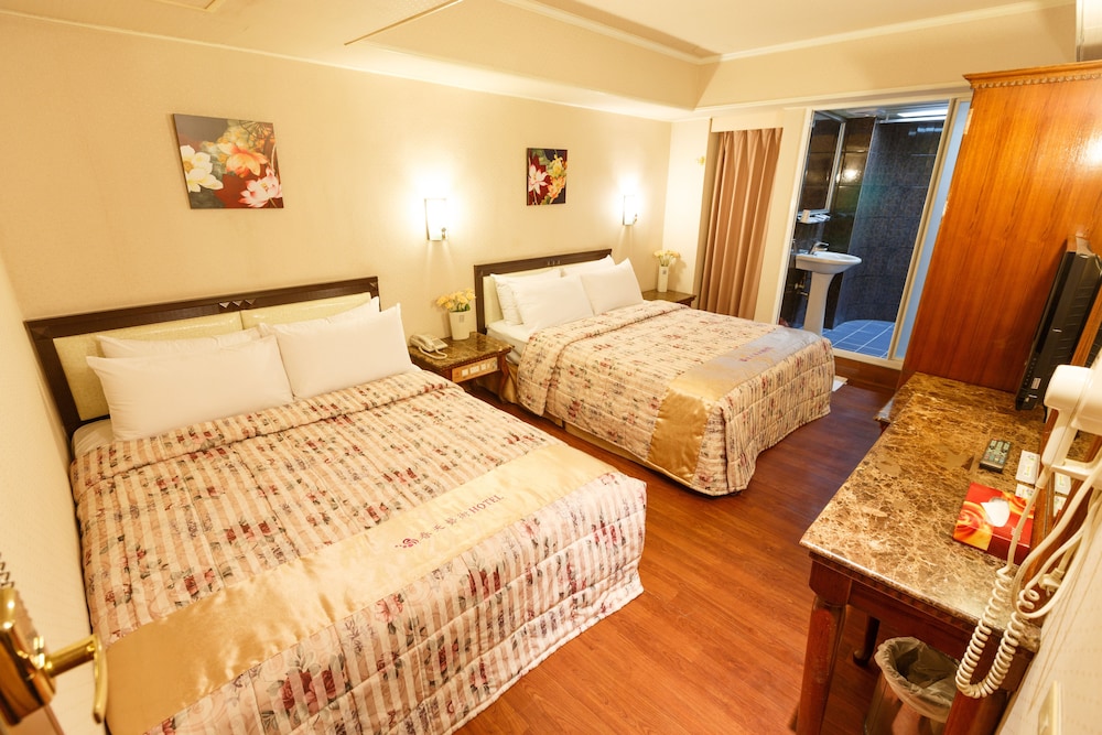 Spring Art Hotel 12/52