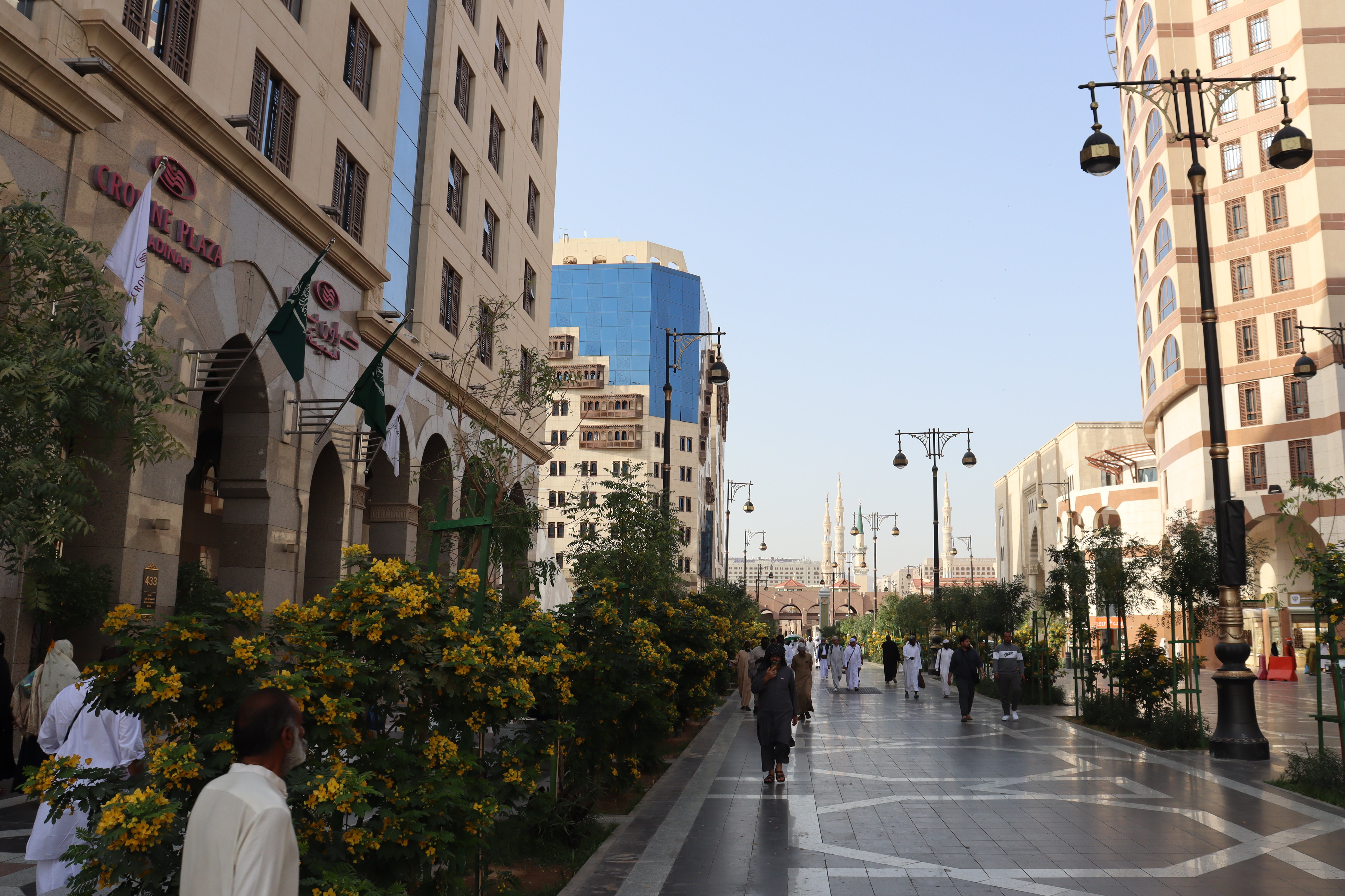 كراون بلازا المدينة(Crowne Plaza Madinah) 65/75