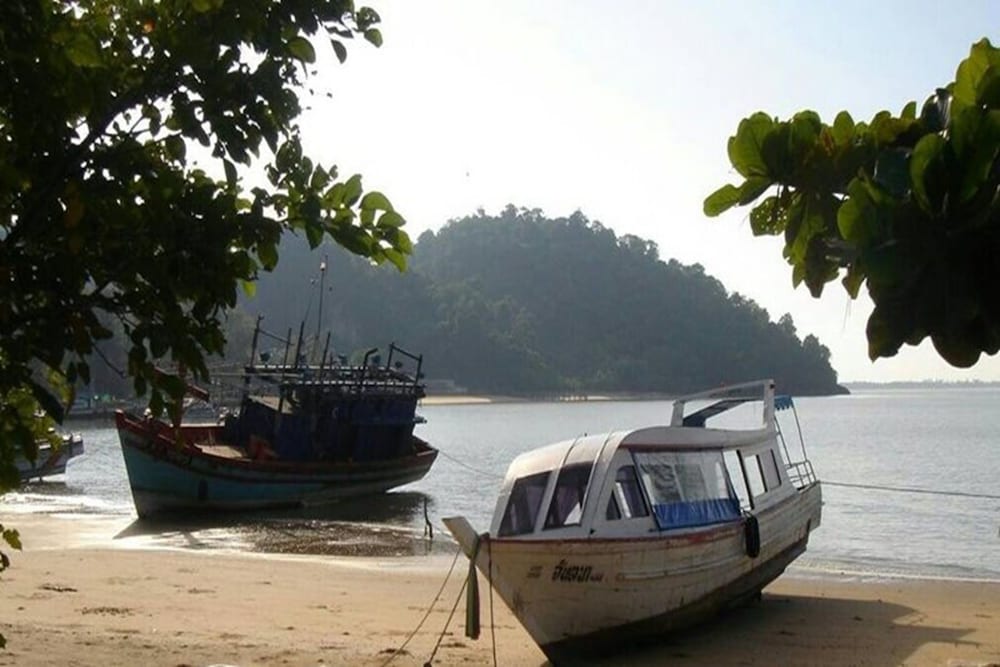 Grand Andaman Resort 24/38