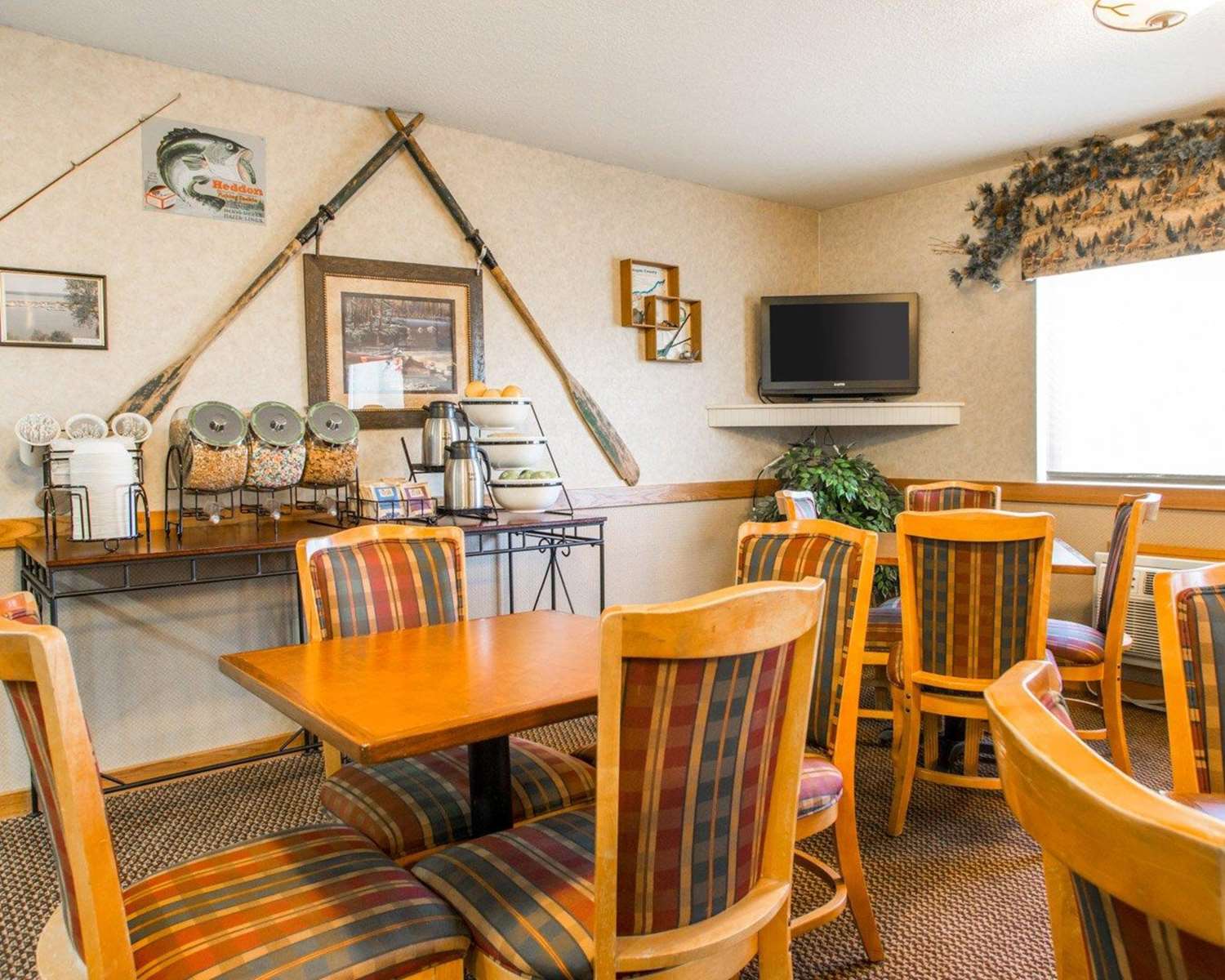 Quality Inn Ironwood, MI 10/13