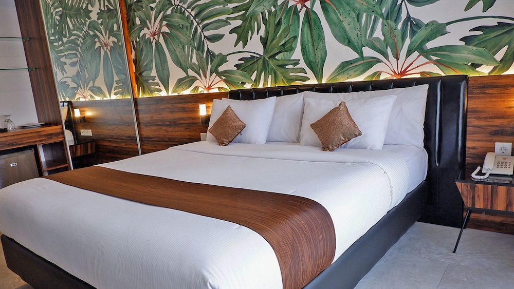 Resort, Suite, Double Bed