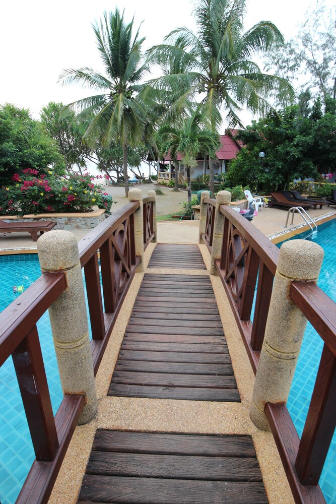 Lanta Villa Resort 14/58