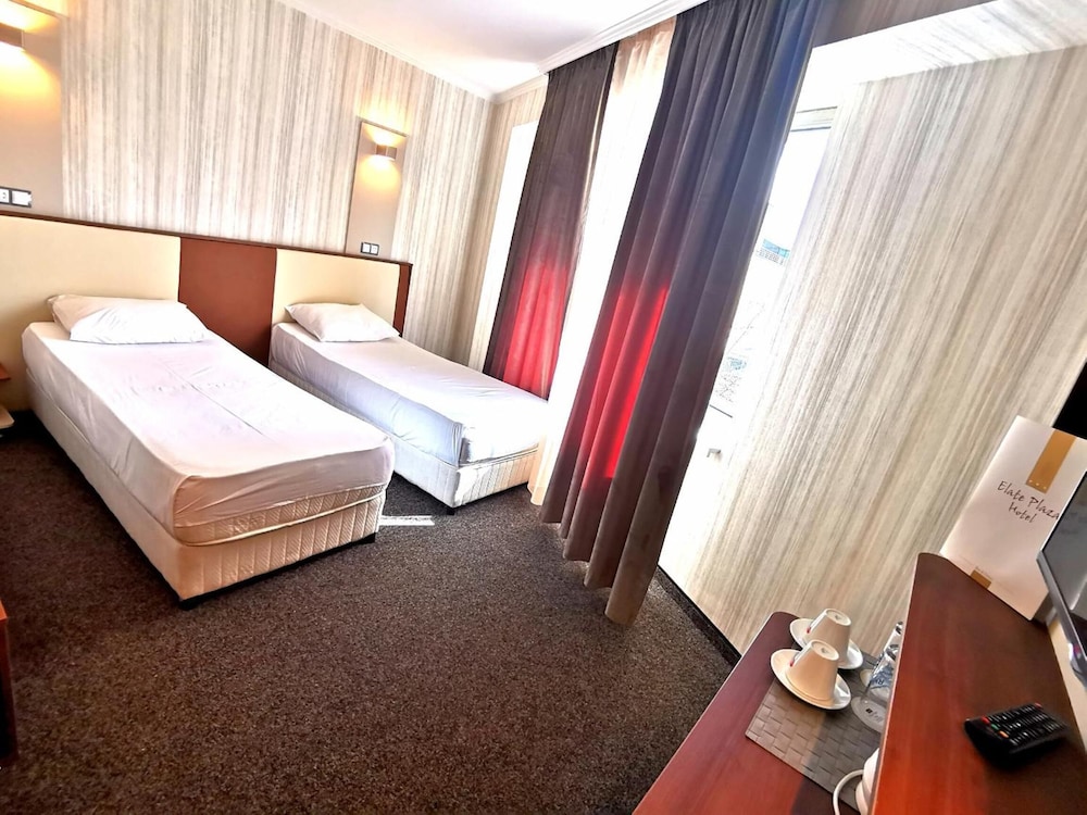 Business Hotel Elate Plaza 16/68