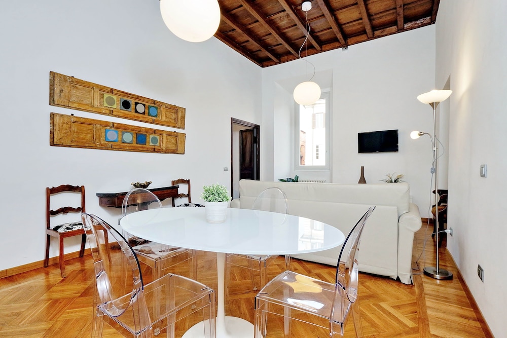 Giulia Charme - My Extra Home 17/25
