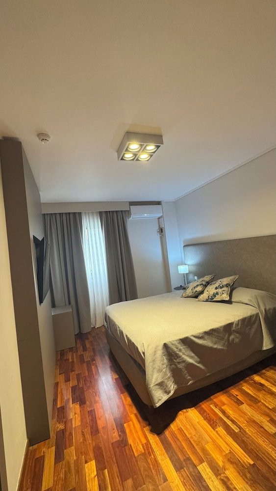 STANDARD, DOUBLE BED