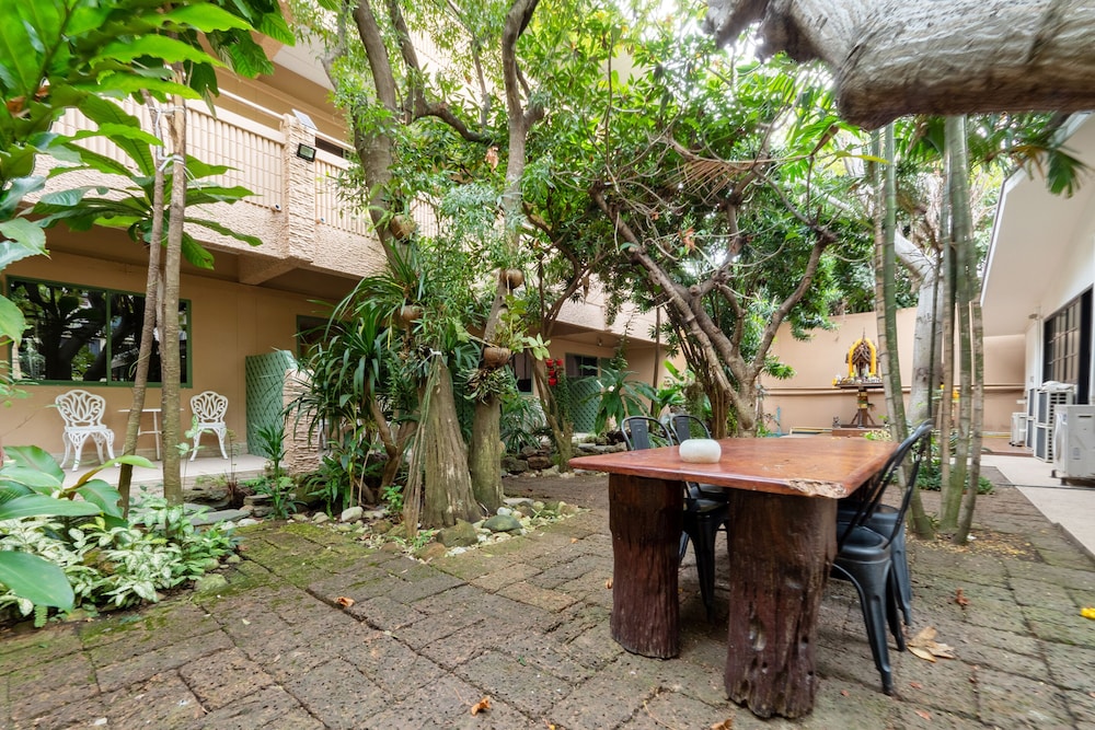 Capital O 75379 Sabai Living Pattaya 48/50