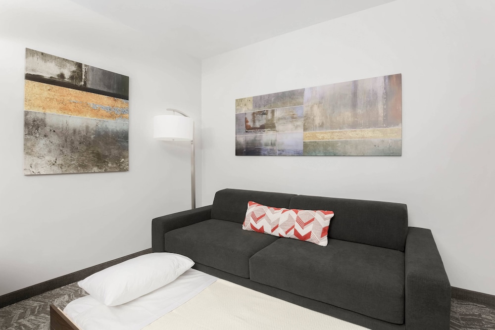 SpringHill Suites by Marriott Auburn 27/44