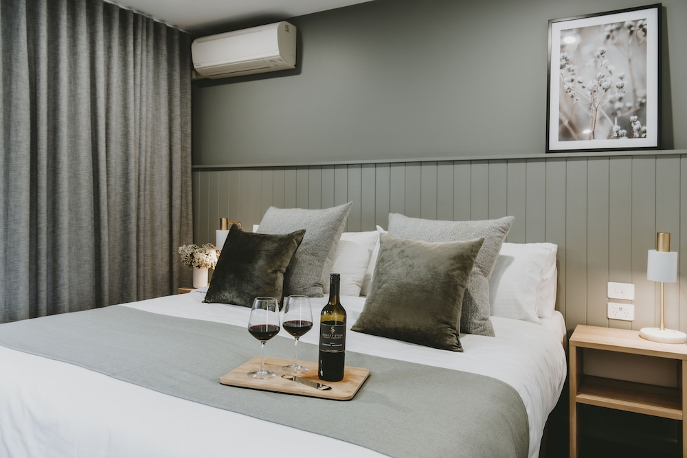 The Clairfield Hotel 14/50
