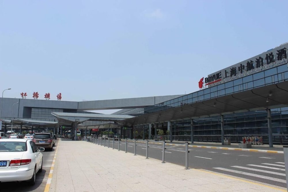 Shanghai Hongqiao Airport Boyue Hotel - AirChina 43/50