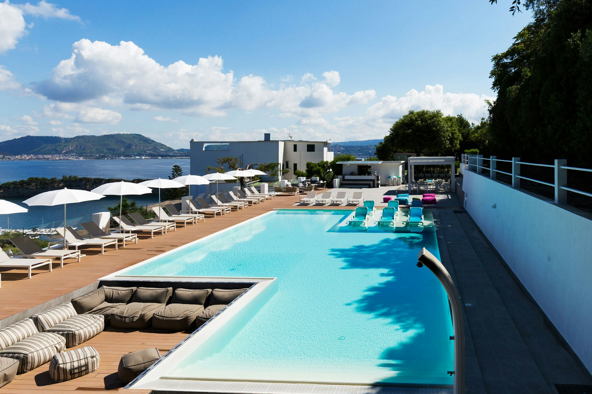 Hotel Club Cala Moresca Naples Bacoli 80/87