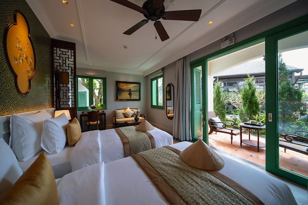 Ancient Hue Garden Houses 13/50