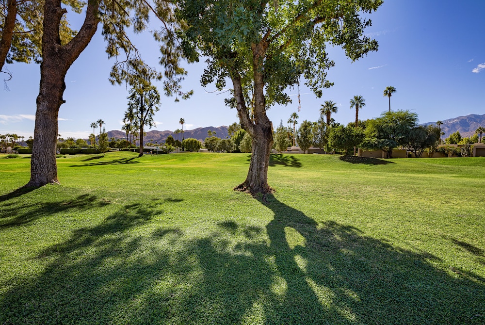 Travelodge By Wyndham Palm Springs 31/41