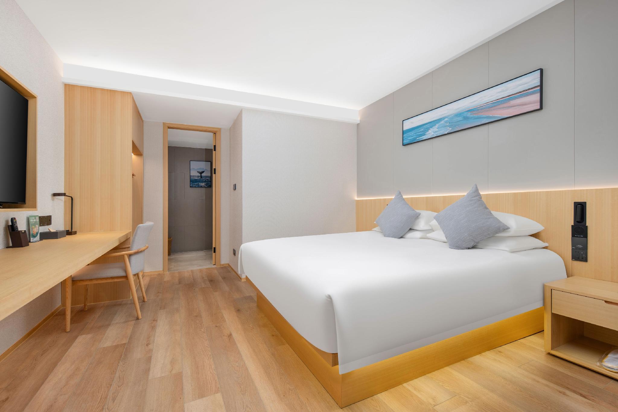 Superior, Double Bed, No Window