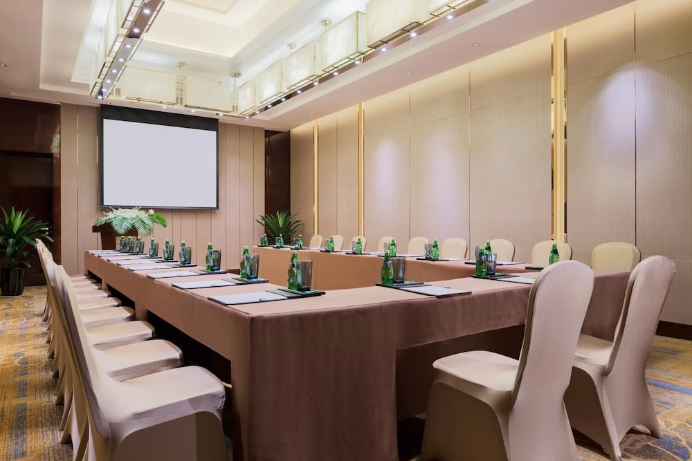 Wanda Realm Chifeng Hotel 28/34