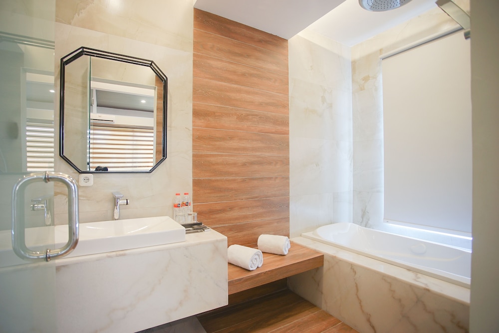 ALLSTAY HOTEL YOGYAKARTA 61/62