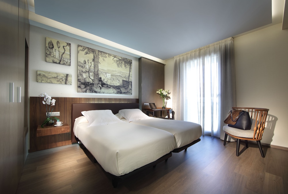 Bibo Suites Hotel 24/54