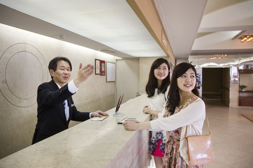 Ryugu Hotel 38/68