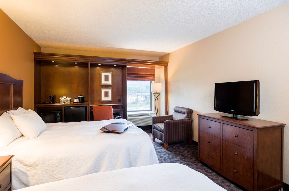 Hampton Inn Danville, PA 30/49