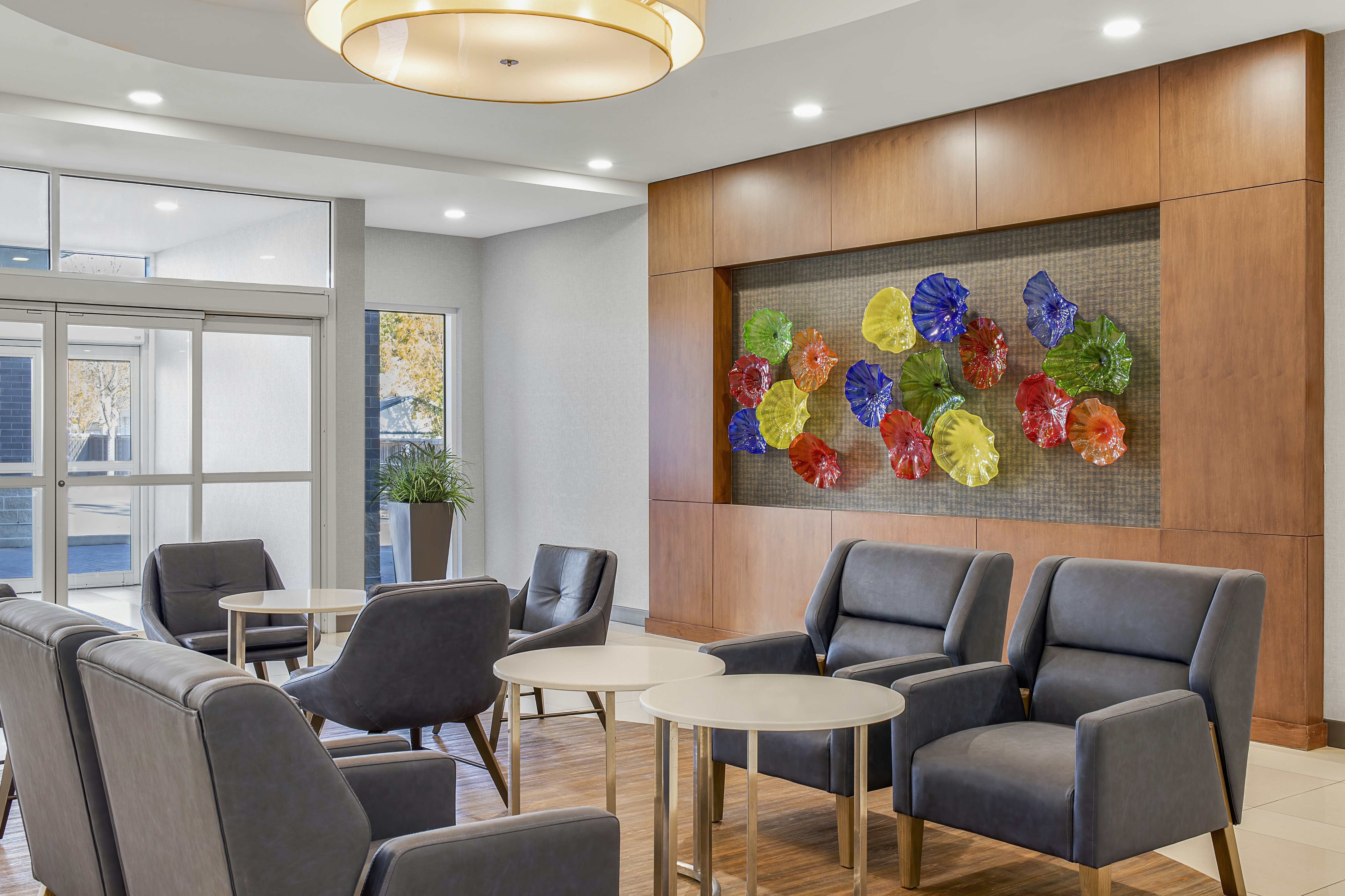 Homewood Suites By Hilton Winnipeg Airport Polo Park 9/23