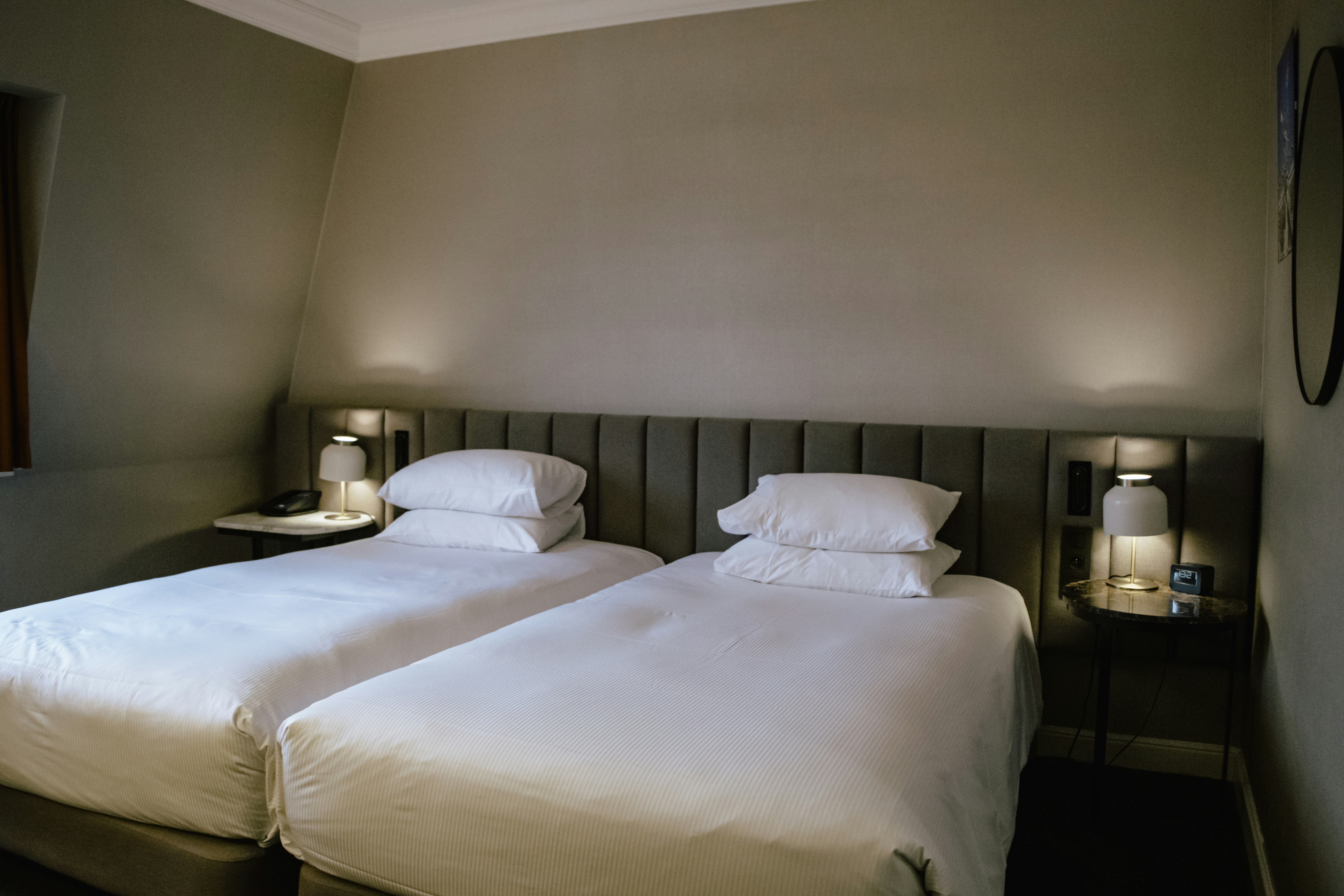 غرفة بسريرين منفصلين، Hilton Brussels Grand Place 14/16