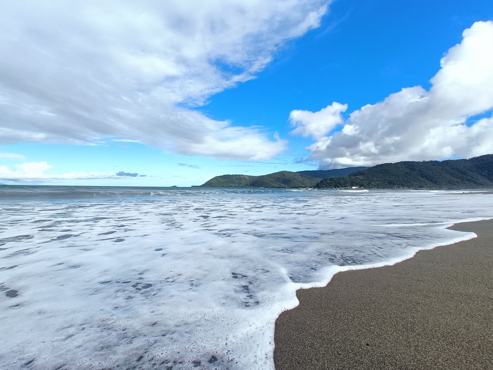 Pacific Waves Inn 42/52