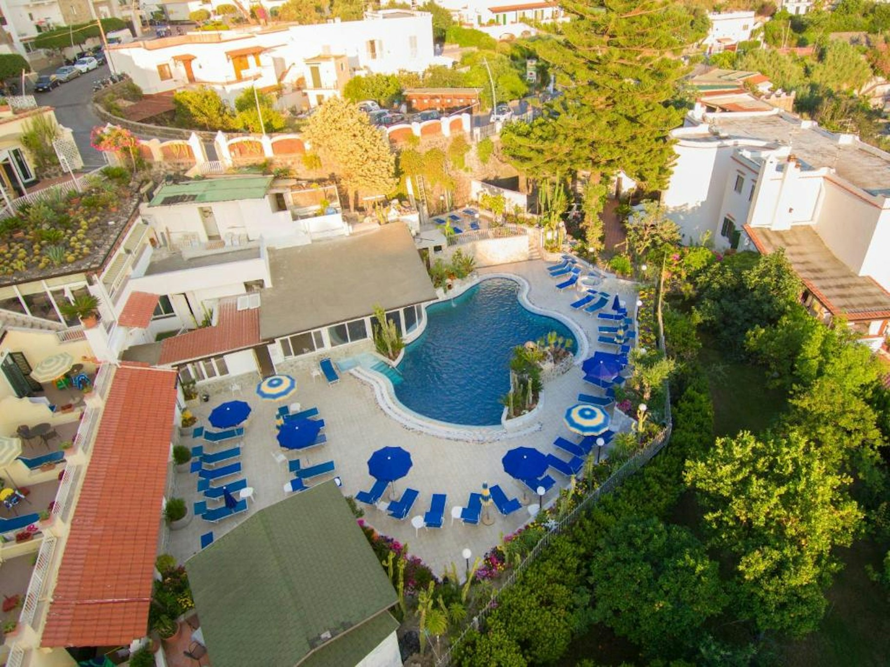 Hotel Terme Saint Raphael 49/51