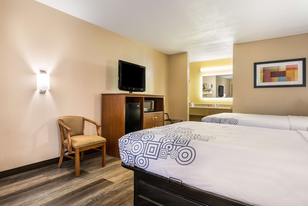 Surestay Plus Hotel By Best Western Poteau 21/36