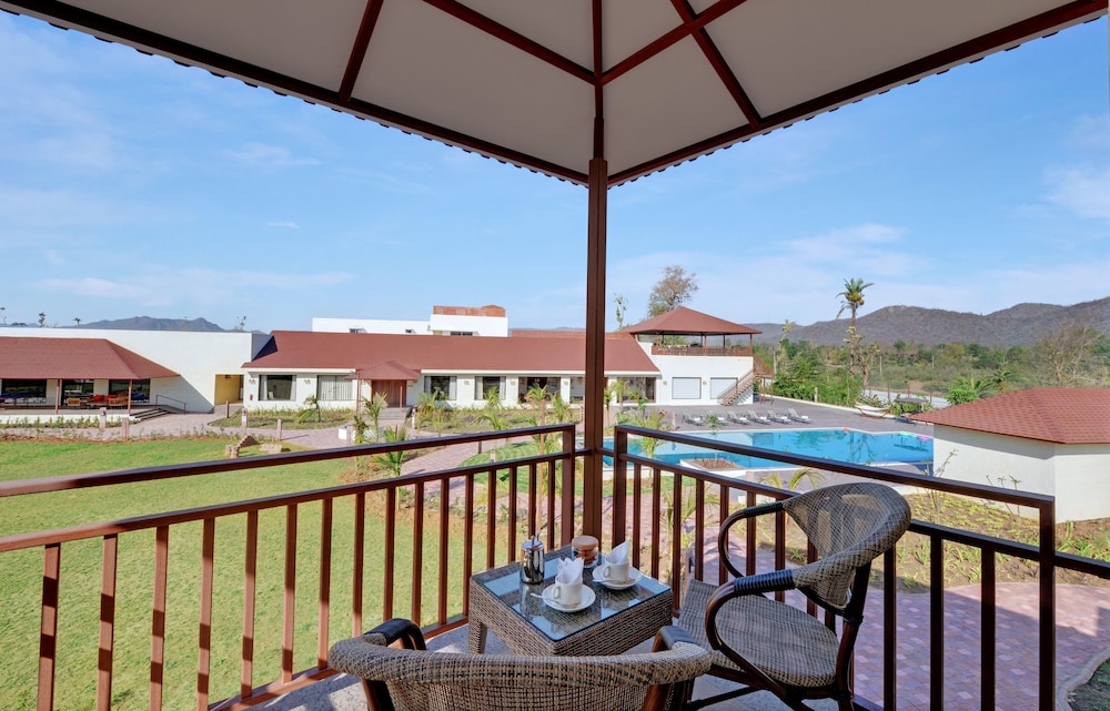 The Fern Sattva Resort Polo Forest 29/48