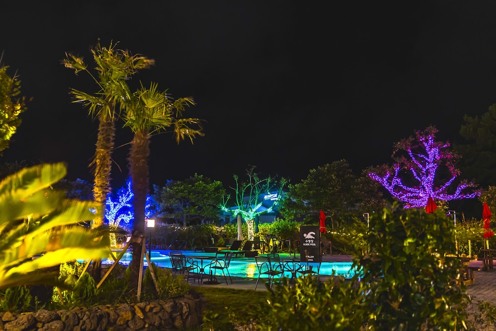 Hallim Resort 60/65
