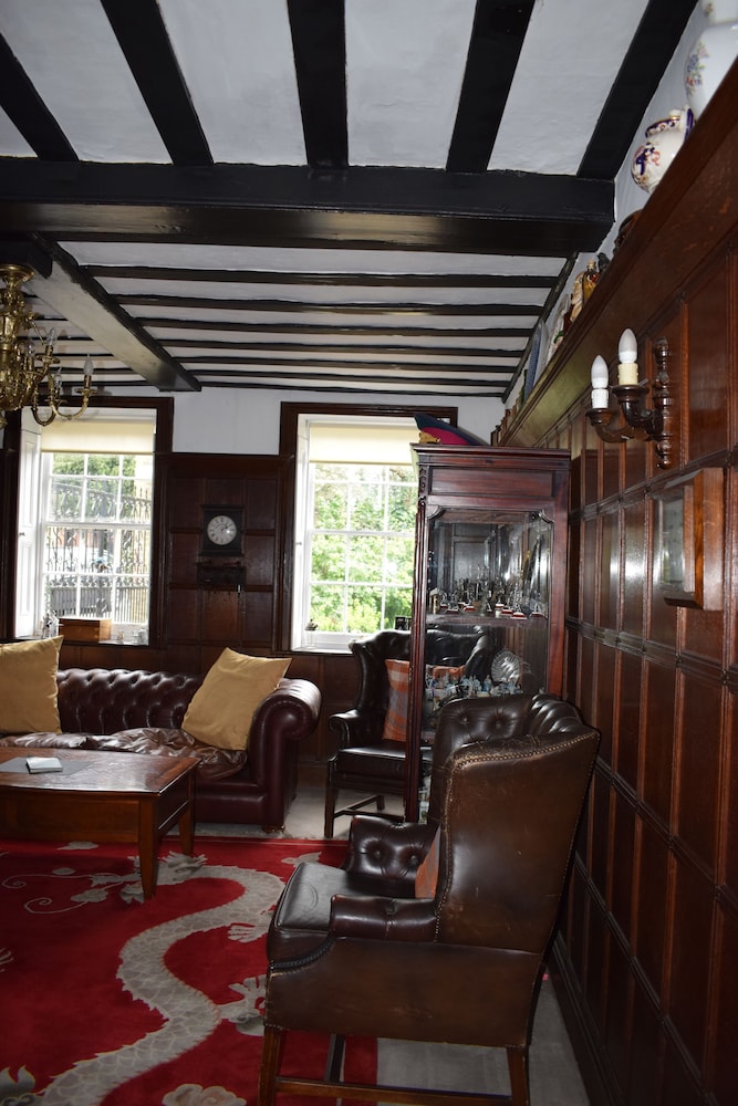 Harmondsworth Hall Guest House Heathrow 10/27