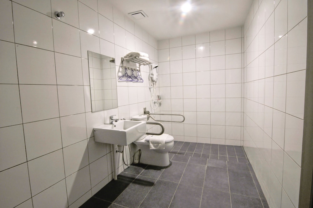 Greencity Hotel 20/20