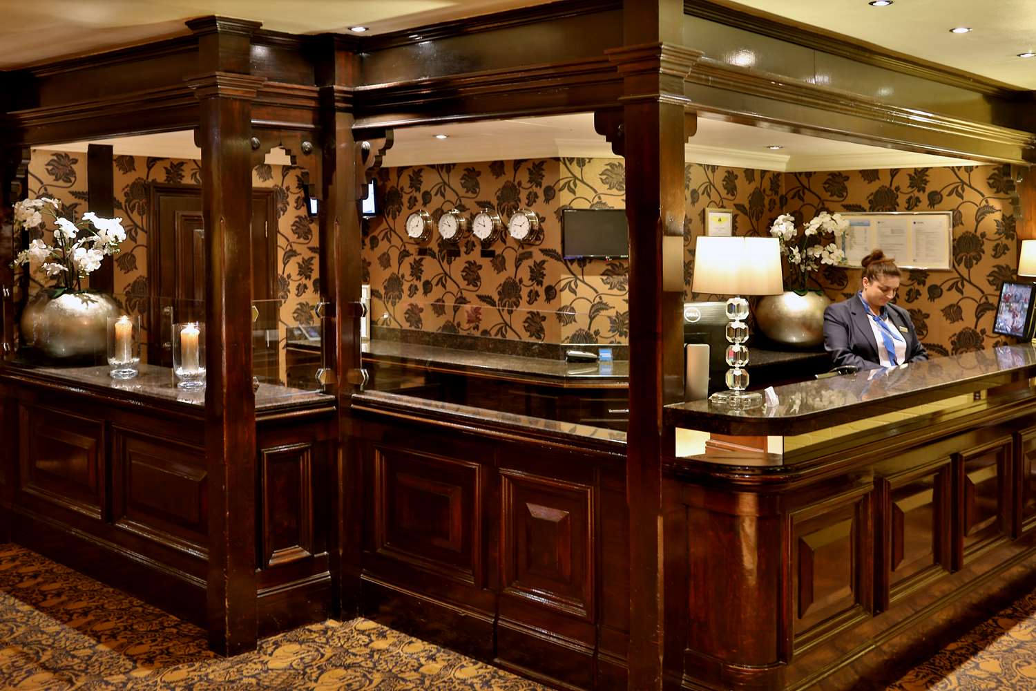 The Bull Hotel, Sure Hotel Collection by Best Western 4/49