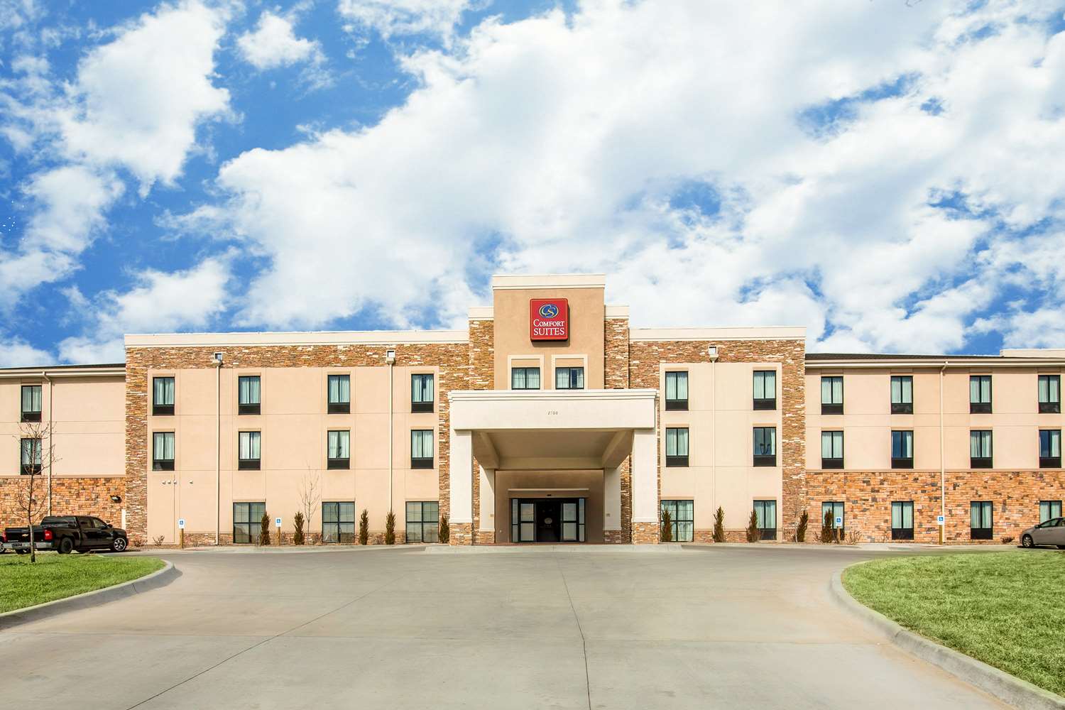 Comfort Suites Dodge City, KS 2/39