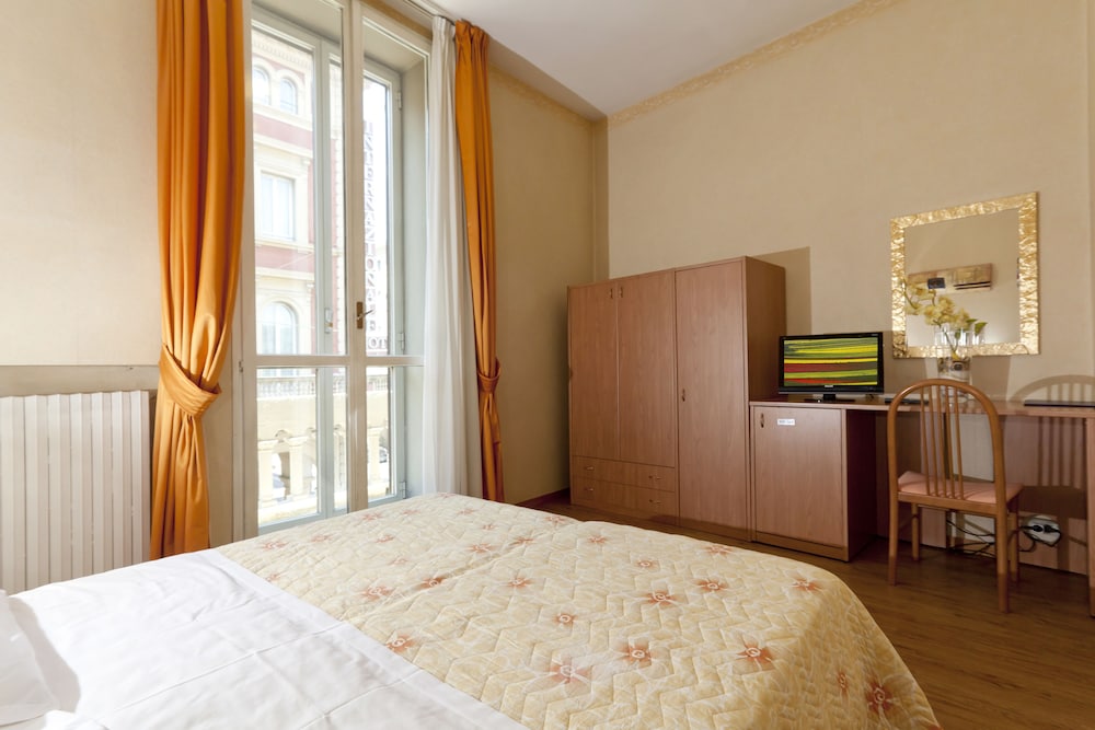 Hotel Donatello 5/53