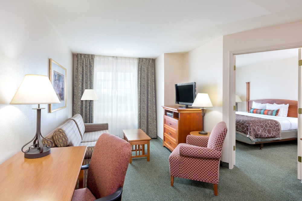 STAYBRIDGE SUITES BROWNSVILLE 44/73