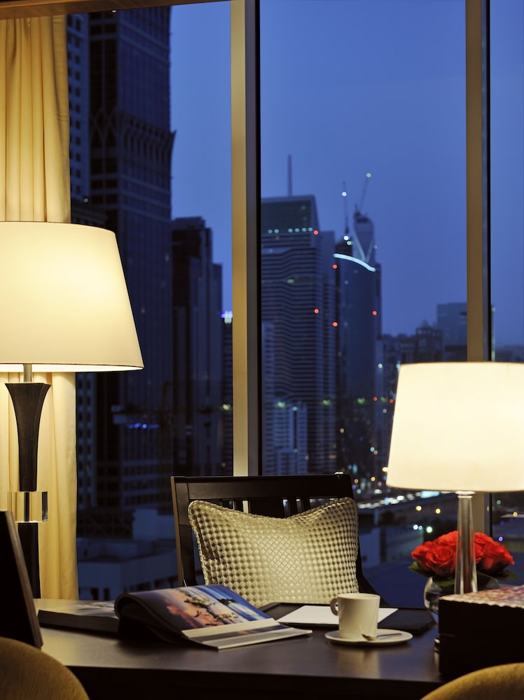 ザ リッツ カールトン ドバイ インターナショナル ファイナンシャル センター(The Ritz Carlton Dubai International Financial Centre) 写真3
