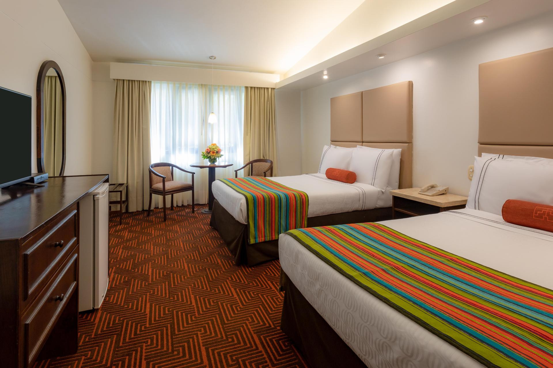 غرفة قياسية بسريرين منفصلين، Sonesta Hotel Posadas del Inca Puno 2/5