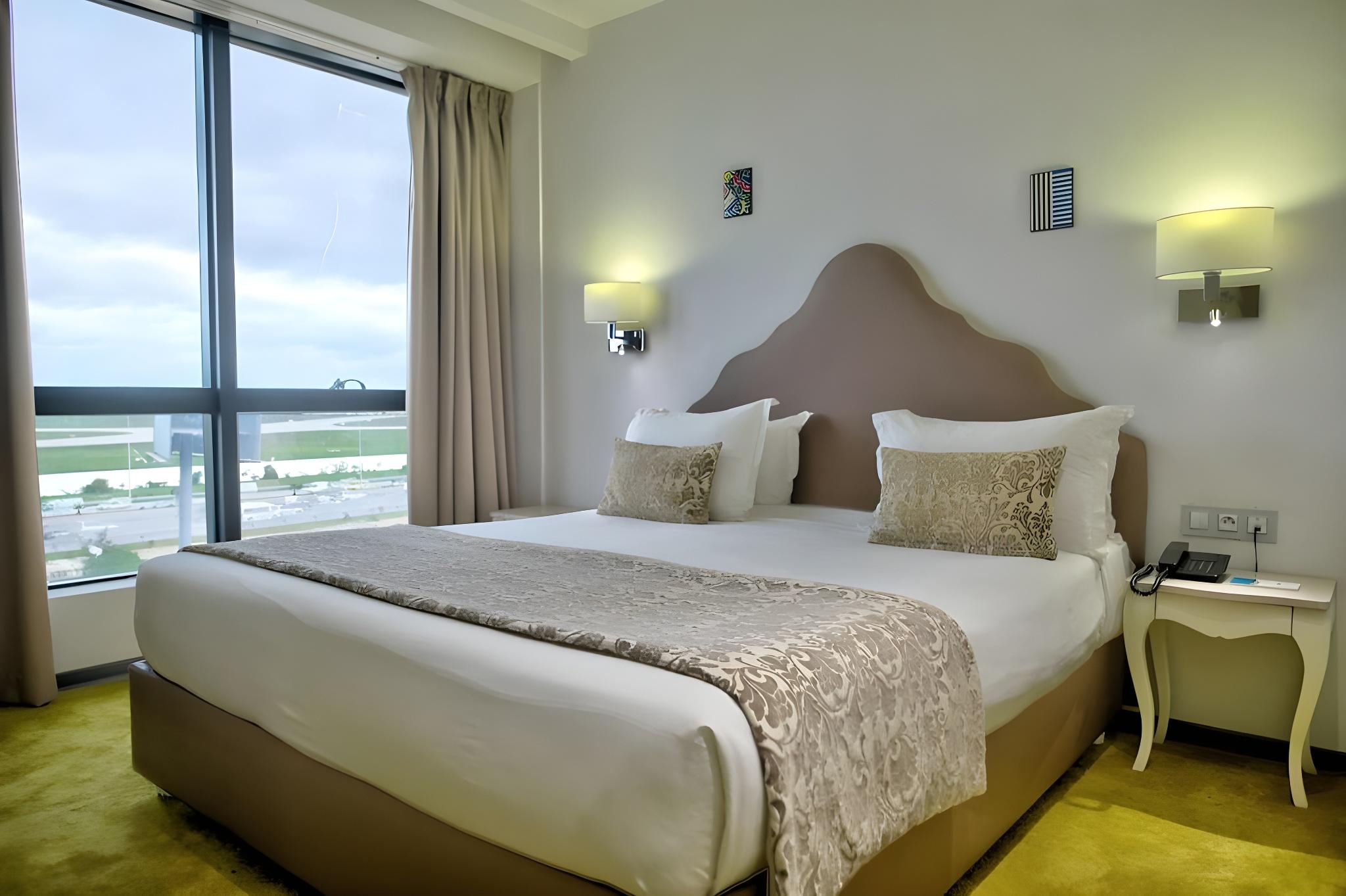 Room, Single