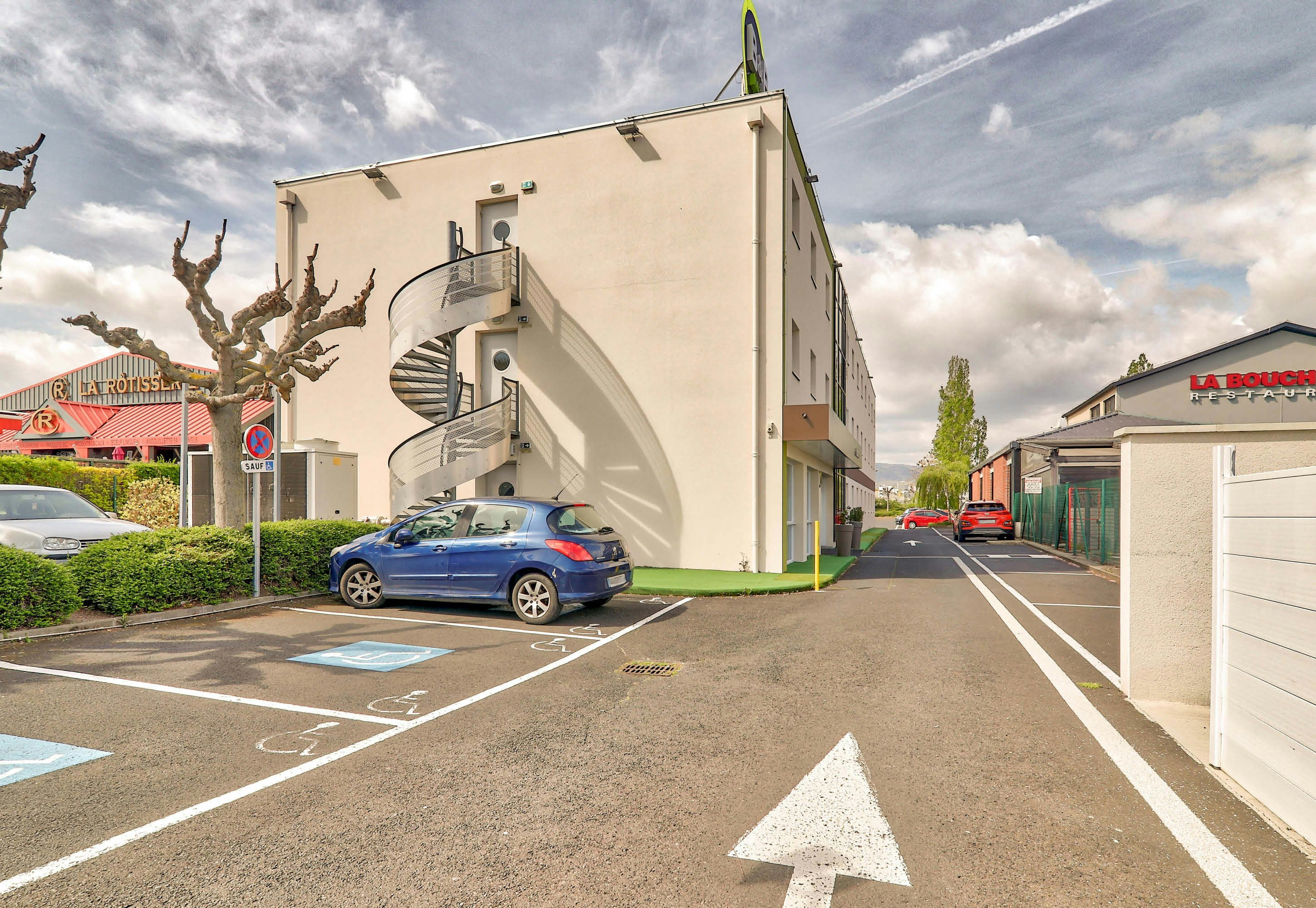 B&B HOTEL Clermont-Ferrand Sud Aubiere 25/27